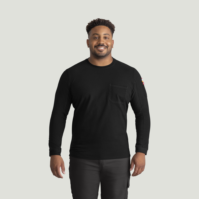 Men's Heavyweight Long Sleeve Cotton Pocket T-Shirt image number 5