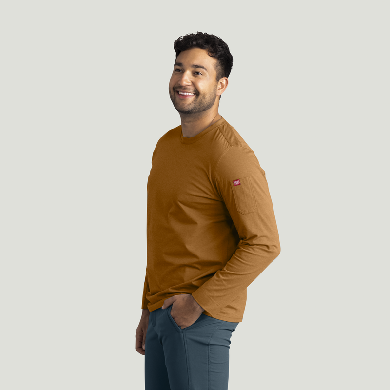 Men's Midweight Long Sleeve Performance Tee image number 7