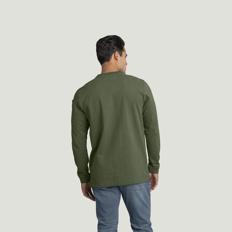 Men's Heavyweight Long Sleeve Cotton Pocket T-Shirt image number 2