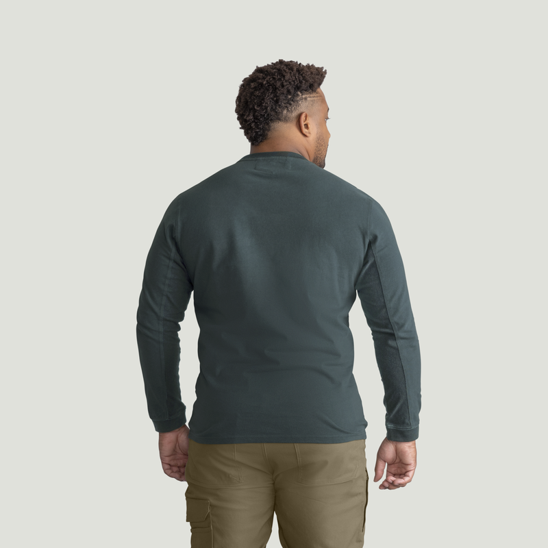 Men's Heavyweight Long Sleeve Cotton Pocket T-Shirt image number 6