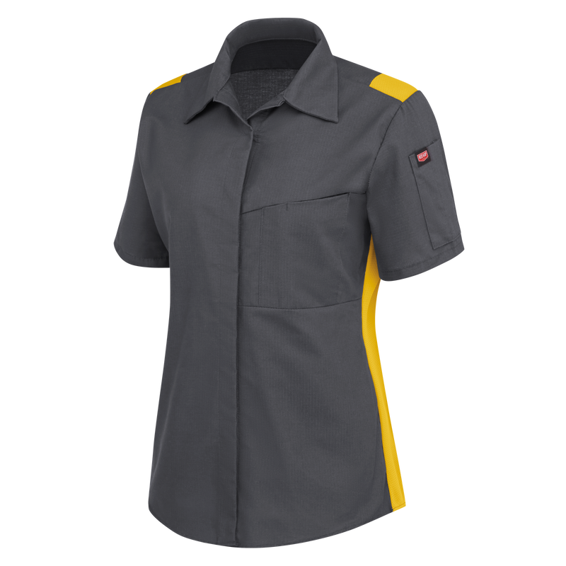 Women's Short Sleeve Performance Plus Shop Shirt with OilBlok Technology image number 4