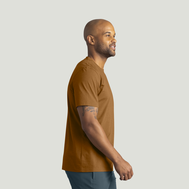 Men's Midweight Short Sleeve Performance Tee image number 4
