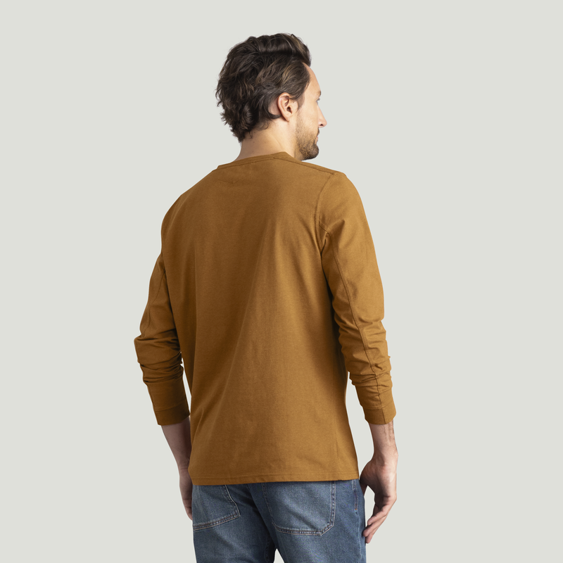 Men's Midweight Long Sleeve Performance Tee image number 2