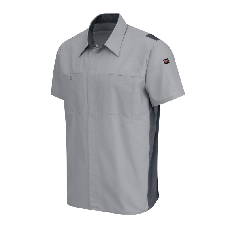 Men's Short Sleeve Performance Plus Shop Shirt With Oilblok Technology image number 4