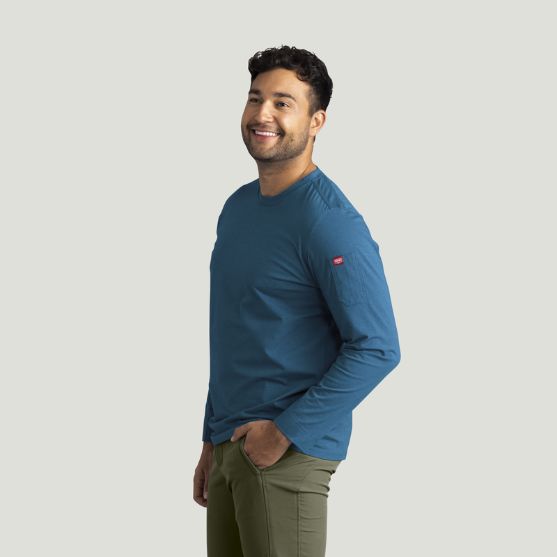 Men's Midweight Long Sleeve Performance Tee image number 7